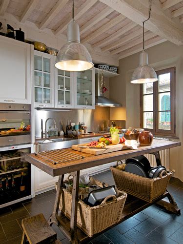 En este sentido la decoración de cocinas rústicas ofrecen esa sensación de calma y abrigo que pocos. ESTILO RUSTICO: Cocina Rustica de Campo