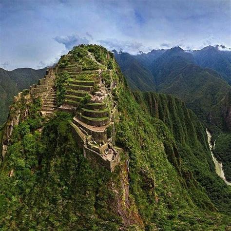 Huayna Picchu PerÚ Huayna Picchu Machu Picchu Peru Inca Trails