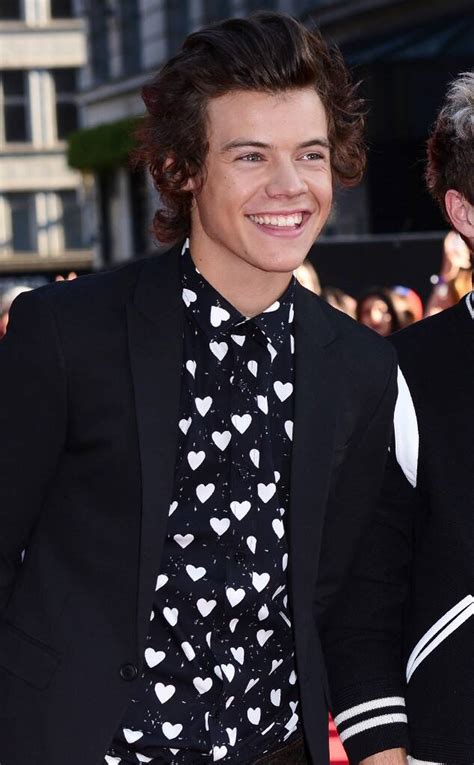 Contact harry styles on messenger. Harry Styles Loves His Heart-Print Shirt - E! Online