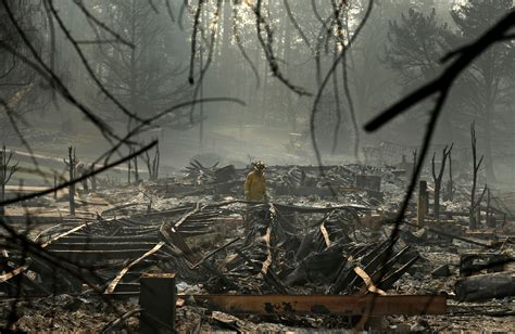 Northern California Reeling From Camp Fire Devastation Evacuates From