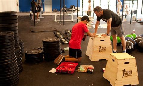I don't struggle for space or feel i need any more. Make your own CrossFit gym in your garage! Love Again Faster Equipment. | At home gym, Crossfit ...