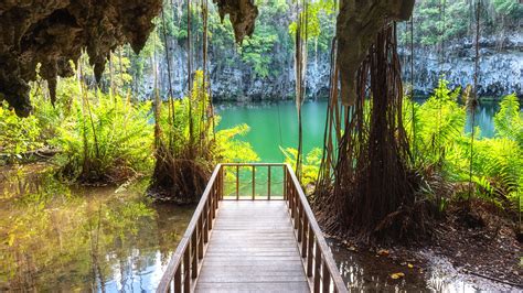 The Three Eyes National Parks Beautiful Lagoons Are A Must See In