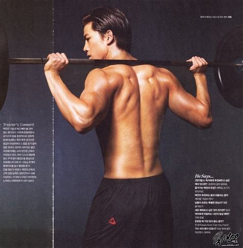 14 idols masculinos sin camisa lucen impresionantes cuerpos hot kpop replay