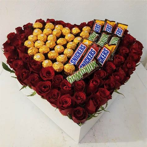 Ramo De Chocolates Ferrero A Domicilio Enamora Con Mr Flowers