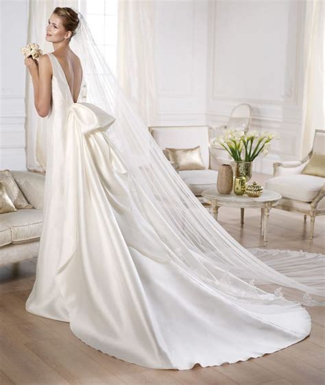 20 Favorite Wedding Gowns From Atelier Pronovias 2014 Pronovias