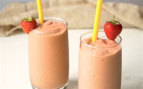 That way, i don't overindulge in the healthy snack! Strawberry Avocado Keto Smoothie Recipe With Almond Milk - 4 Ingredients | Diabetic Diet Shop