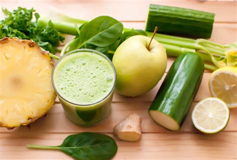 Healthy Green Detox Juice ⋆