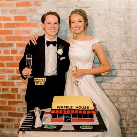 Wedding Goals This Waffle House Confection Takes The Cake At Newlywed