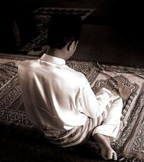 Doa taubat nasuha (bacaan niat, arti, keutamaan, dan doa) taubat nasuha. Doa Setelah Sholat Fardhu, Lengkap Tulisan Arab, Latin ...