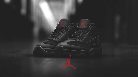 Air jordan, cool, logo, famous brand, red, black background. Download Free Air Jordan Shoes Wallpapers | PixelsTalk.Net