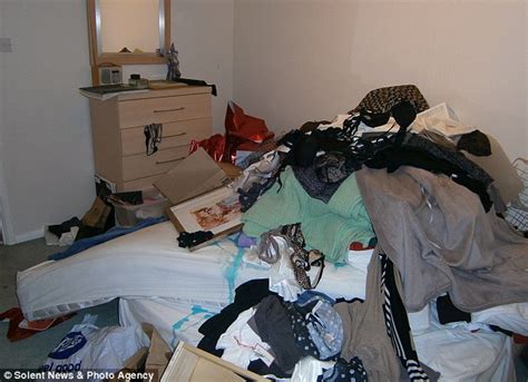 60 Drug Crazed Teenagers Trash 3 Bedroom Home After Sleepover Daily