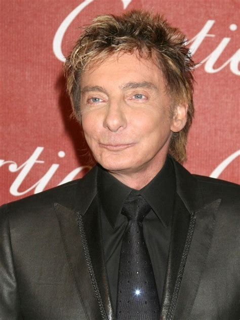 Barry manilow — looks like we made it (the essential barry manilow 2005). Barry Manilow | Filmek, képek, díjak | Személyiség adatlap ...