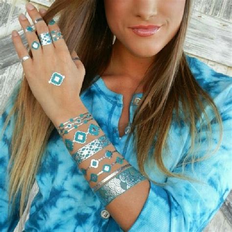 40 temporary metallic tattoos that are in trend