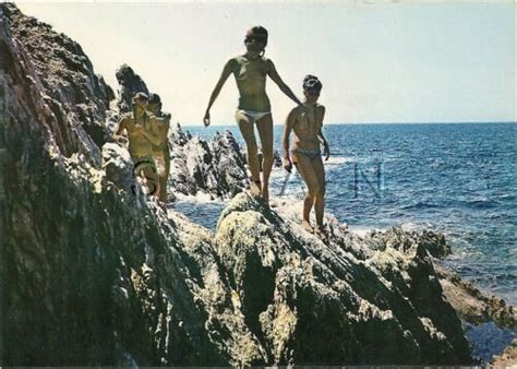 Original 1960s French Nude Risque PC Naturisme Ile Du Levant 4 Women