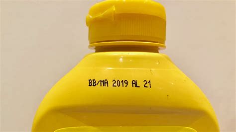Best Before And Expiry Dates Interpreting Canadas 2019 Food Guide