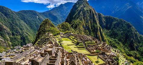 The ruin, located high in the andes mountains, forgotten for centuries by the outside world. Machu Picchu by train from Cusco Full Day | DonPeruTours.com