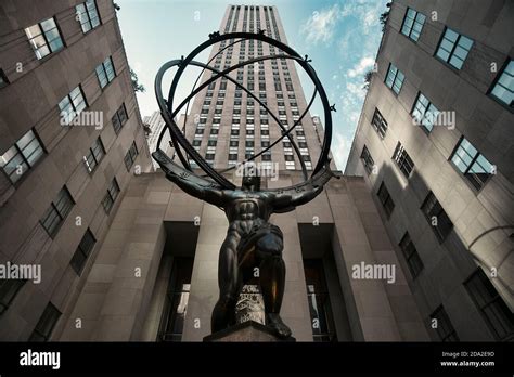 Atlas Bronze Statue In Rockefeller Center Within The International