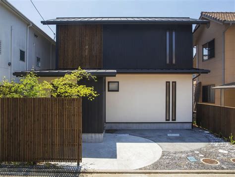 The site owner hides the web page description. . 和の趣を漂わせながらも 新しさを感じる和モダンの家。 . 2階 ...