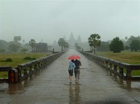 Cambodia Angkor Wat Rain Photography Angkor Wat Angkor Rain