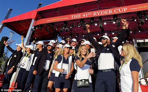 Tiger Woods Toasts Usa Ryder Cup Triumph With Dustin Johnsons Fiancee