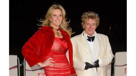 Penny Lancaster Shows Kindness To Rod Stewarts Ex Wives 8days