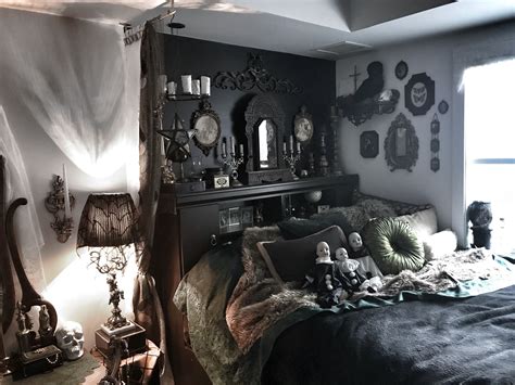 Diy Gothic Bedroom