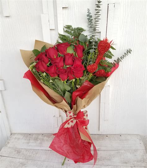 Dozen Wrapped Roses In Scottsdale Az Paradise Valley Florist