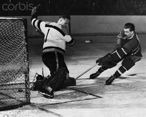 Vancouver will play its seventh game of the season on saturday night and it will look to stop the bleeding in terms of goals against. Maurice Richard face au gardien des Bruins de Boston. | Histoire du Canadiens de Montréal ...