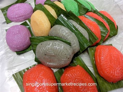 This will allow the kueh to be unmoulded easier. JI XIANG CONFECTIONERY - GOOD OLD TRADITIONAL ANG GU KUEH ...