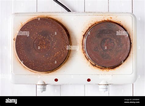 Top View Of Old Rusty Electric Cooker Stock Photo Alamy