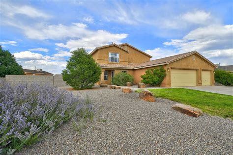 Rio Rancho NM Homes for Sale Between $200,000 and $300,000