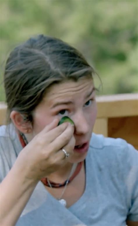 Alaskan Bush Peoples Bird And Rain Brown Slammed For Making Eyeliner Out