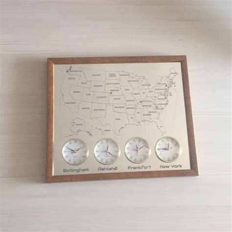 4 Zone Wall Clock With America Multi Zone Map Maps And City Etsy