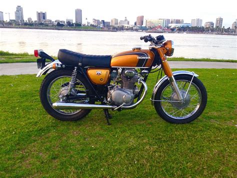 Restored Honda CB350 - 1971 Photographs at Classic Bikes ...