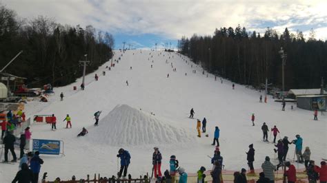Její základní kapitál je ve výši 200 000 kč. Vaňkův kopec - aktuální report z 15.01.2017 - SNOW.CZ