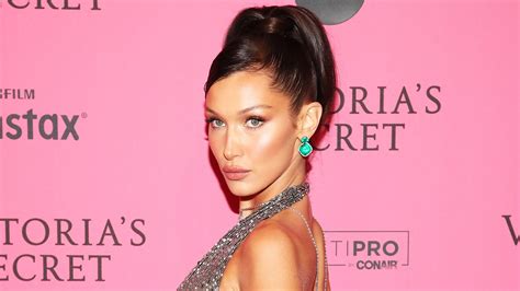 watch access hollywood interview bella hadid s hottest instagram snaps of 2018