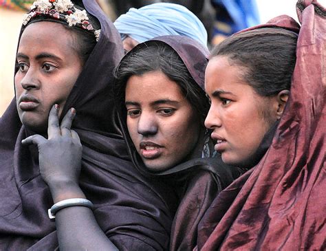 Young Tuareg Girls Mali Young Girls At The Festival Flickr
