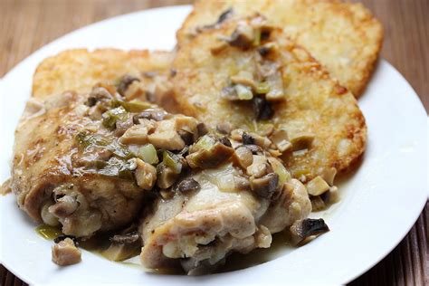 This hot kitchen contraption has the potential to shave several minutes off the cook time. Instant Pot Chicken Thighs in Wine Sauce - Cully's Kitchen