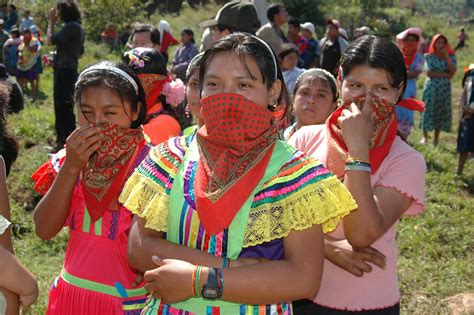 Mujeres Mayas Mujeres Nuevas Tejiendo Vida Mujeres Ind Genas Chiapanecas
