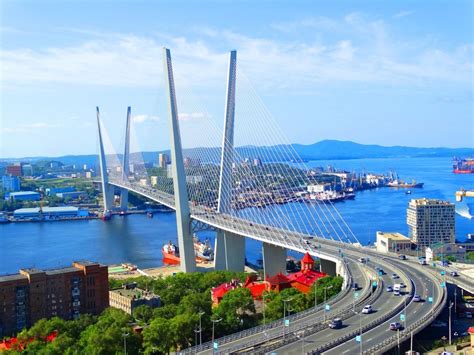 Золотой мост в Владивостоке - как добраться и что посмотреть