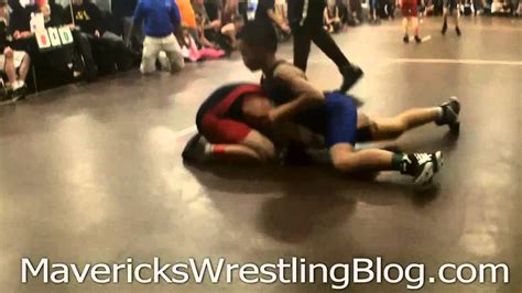 Youth Wrestler Uses Headlock To Pin During Youth Wrestling Match Youtube