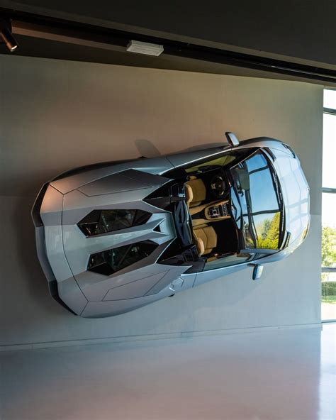 Flying Lamborghini Aventador Roadster Anyone😮 👉follow Glspot For More