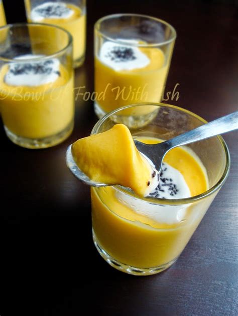 In hindsight, it wouldn't have been so tall if i had layered it. Bowl Of Food With Ash: Eggless Mango Mousse Recipe | How ...