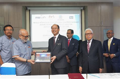 Pernah hilang kad touch n go? MBOT - Malaysia Board Of Technologists - Kad Keahlian ...
