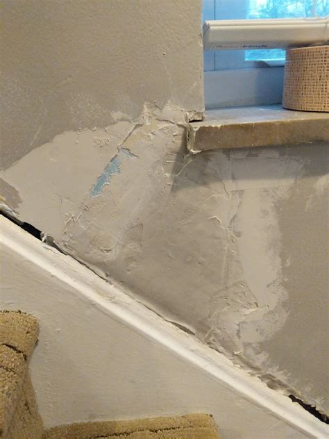 Последние твиты от c kramer interiors (@ckinterior). plaster - Repairing crack in interior block wall - Home ...