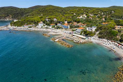 Spiaggia Di Quercianella Itbeach