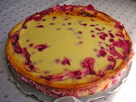Check spelling or type a new query. Joghurt - Käsekuchen mit Johannisbeeren von Seelenschein ...