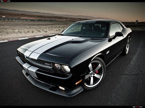 Check out the full specs of the 2012 dodge challenger srt8 392, from performance and fuel economy to colors and materials. 2012 Dodge Challenger SRT8 392 | Dodge Cars