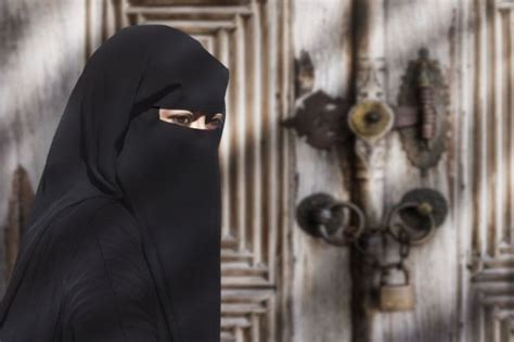 Norway To Ban Islamic Face Veils In Universities Times Higher Education The