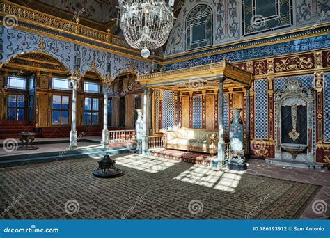 Topkapi Palace Istanbul Turkey Editorial Photography Image Of